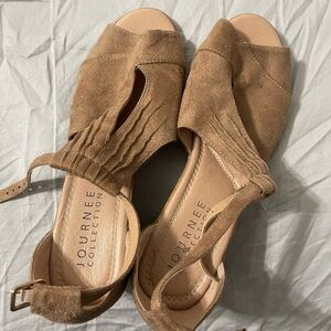 Wedge Sandals size 9.5 Wide tan